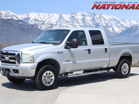 Used 2005 Ford F250 Lariat AWD/4WD image 1
