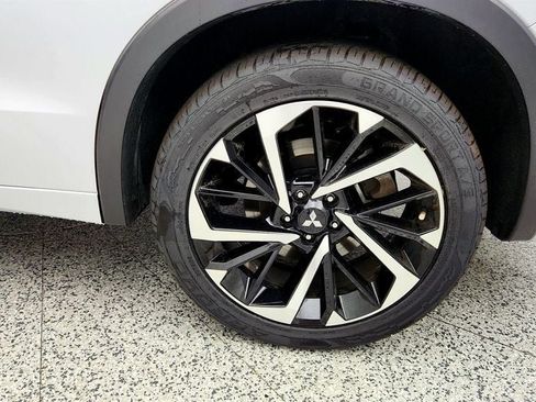 Used 2022 Mitsubishi Outlander SEL AWD/4WD image 9