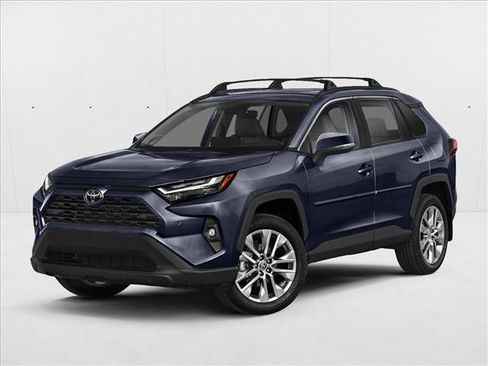 Used 2024 Toyota RAV4 XLE FWD image 1
