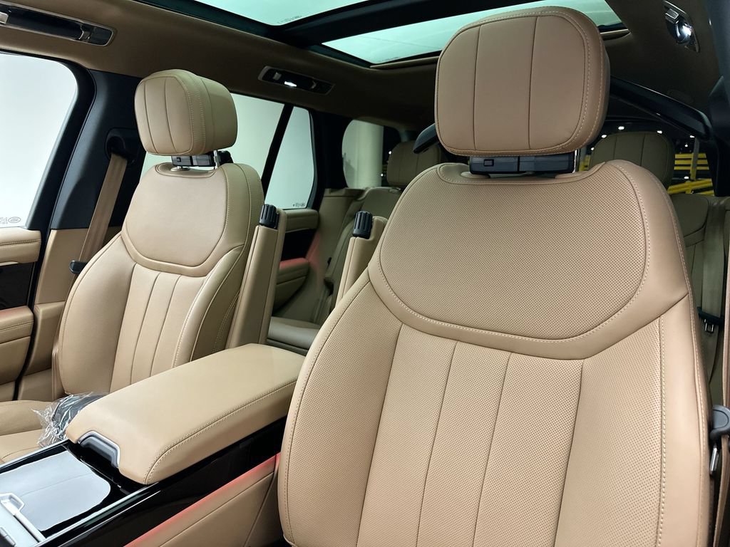 New 2026 Land Rover Range Rover SE AWD/4WD image 10