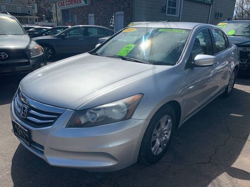 Used 2012 Honda Accord LX image 5