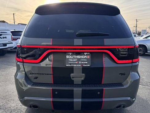 Certified 2022 Dodge Durango R/T w/ Blacktop Package image 6
