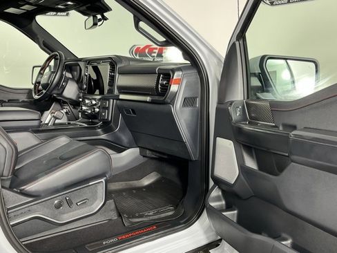 Used 2025 Ford F150 Raptor image 32