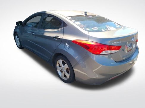 Used 2012 Hyundai Elantra GLS w/ Preferred Pkg 3 FWD image 4