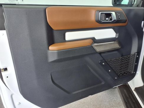 Used 2023 Ford Bronco Outer Banks AWD/4WD image 11