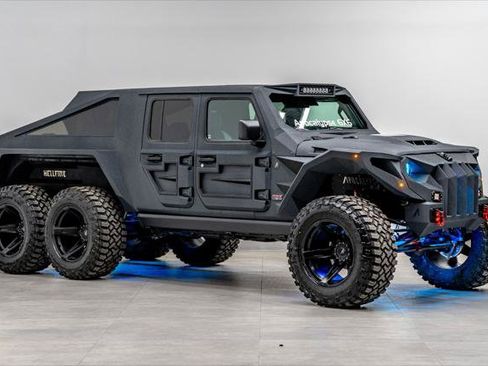 Used 2025 Jeep Gladiator Sport image 5