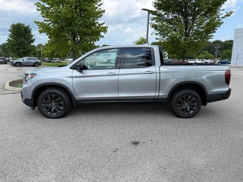 Used 2023 Honda Ridgeline Sport image 8