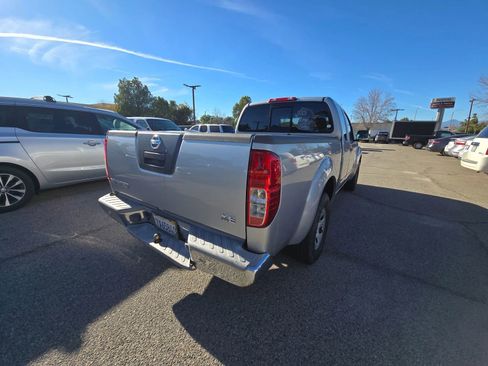 Used 2006 Nissan Frontier XE w/ (G01) XE Preferred Pkg image 5