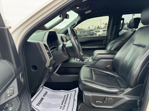 Used 2019 Ford Expedition XLT w/ Equipment Group 202A image 13