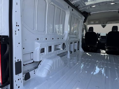 New 2026 Ford Transit 250 148 Medium Roof image 8