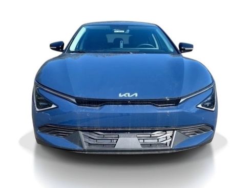 New 2025 Kia EV6 Light w/ Light LR Technology Package RWD image 3