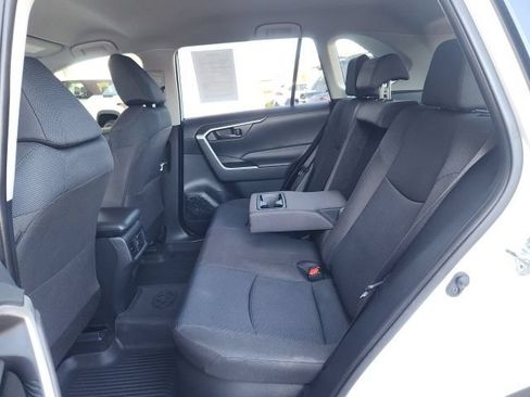 Used 2020 Toyota RAV4 LE w/ All Weather Liner Package AWD/4WD image 20