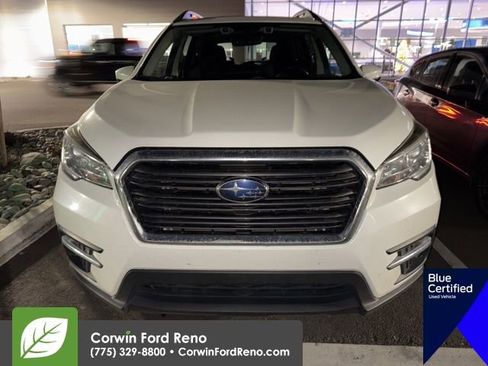 Used 2019 Subaru Ascent Premium image 2