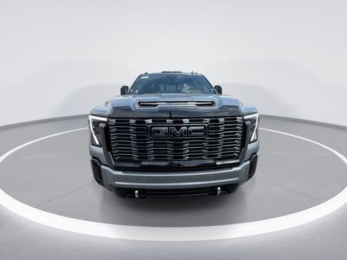 New 2026 GMC Sierra 2500 Denali Ultimate image 3