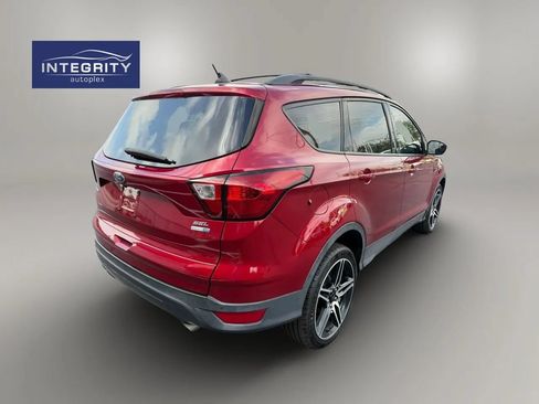 Used 2019 Ford Escape SEL AWD/4WD image 5