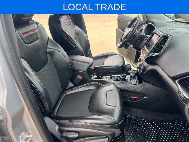 Used 2021 Jeep Cherokee Trailhawk w/ Trailer Tow Group AWD/4WD image 14