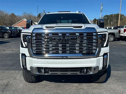 New 2026 GMC Sierra 3500 Denali w/ Denali Reserve Package image 3