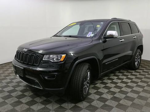 Used 2019 Jeep Grand Cherokee Limited AWD/4WD image 5