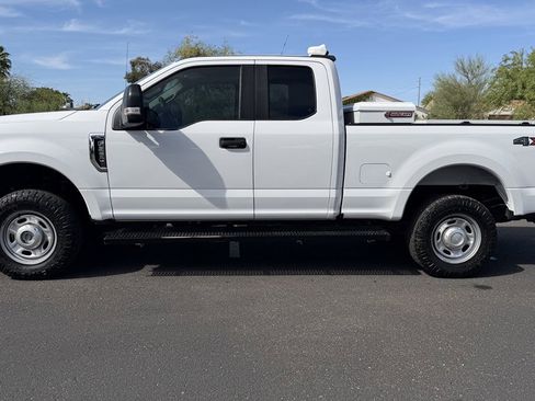 Used 2019 Ford F250 XL w/ Power Equipment Group image 2