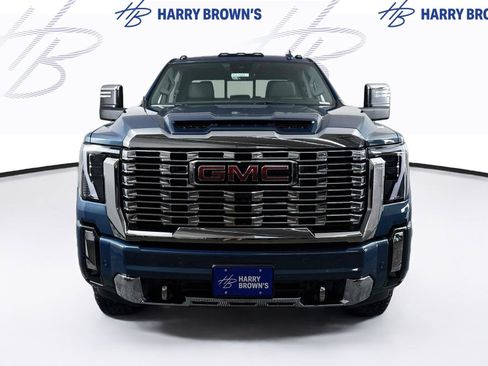 New 2026 GMC Sierra 3500 Denali w/ Denali Reserve Package AWD/4WD image 29