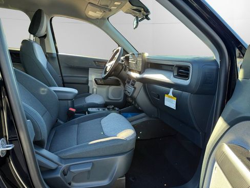 New 2025 Ford Maverick XLT w/ XLT Luxury Package image 15