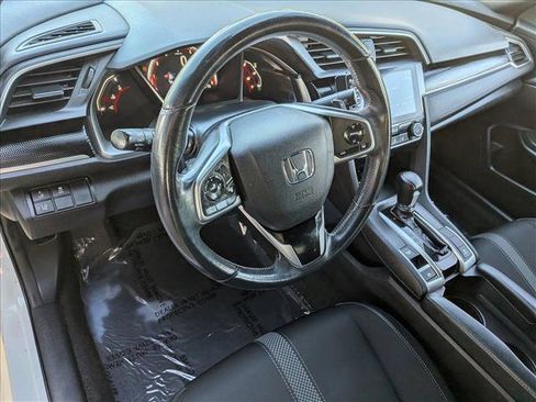 Used 2019 Honda Civic Sport image 10