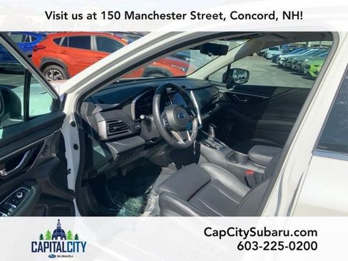 Used 2023 Subaru Outback Touring AWD/4WD image 15