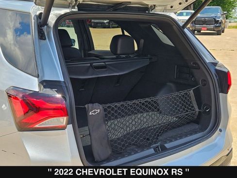 Used 2022 Chevrolet Equinox RS w/ Infotainment Package FWD image 35