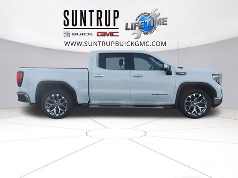 Used 2024 GMC Sierra 1500 SLT w/ SLT Premium Package image 7