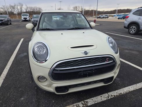 Used 2019 MINI Cooper S w/ Signature Upholstery Package image 2
