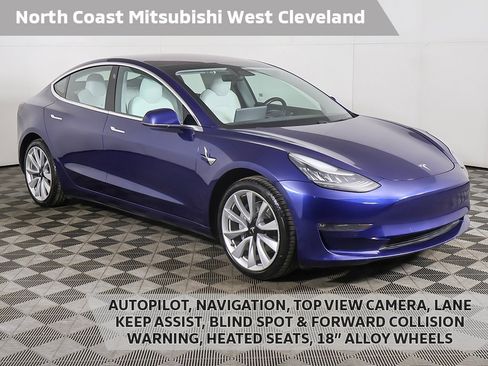 Used 2018 Tesla Model 3 Mid Range image 1