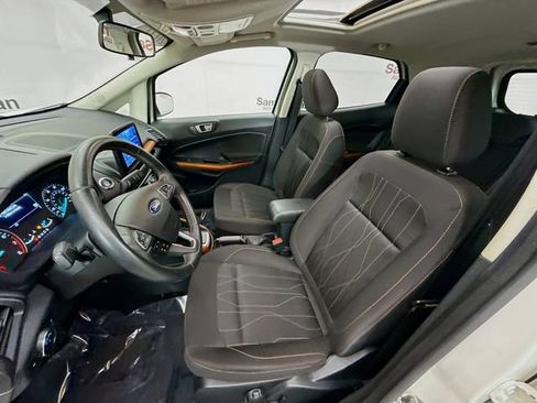 Used 2021 Ford EcoSport SE w/ SE Convenience Package image 21