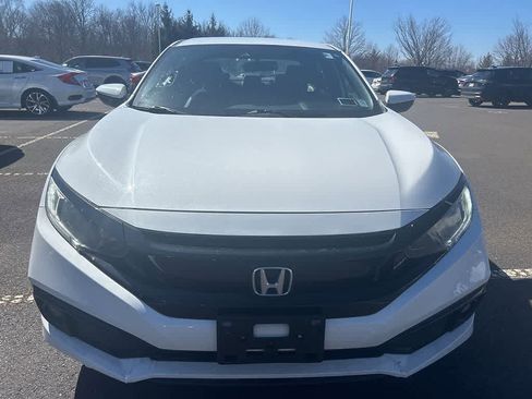 Used 2019 Honda Civic Sport image 2