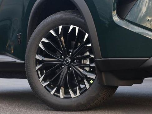 New 2026 Nissan Rogue Dark Armor AWD/4WD image 3