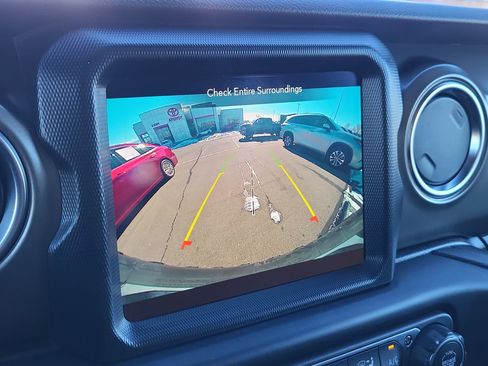 Used 2022 Jeep Wrangler Unlimited Rubicon 4xe w/ Cold Weather Group image 22