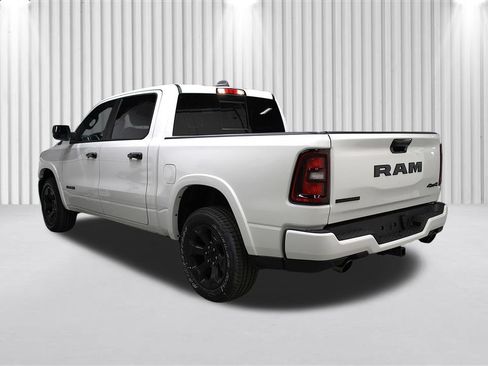 New 2026 RAM 1500 Big Horn AWD/4WD image 5