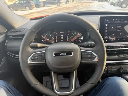 New 2026 Jeep Compass Latitude AWD/4WD image 16