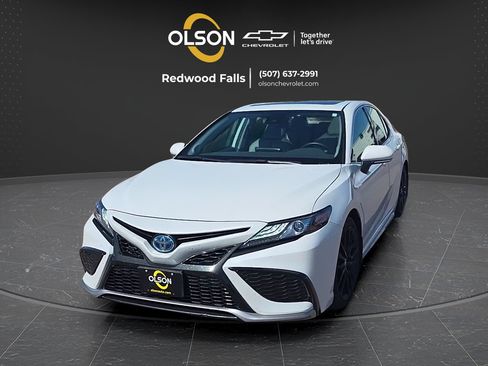 Used 2024 Toyota Camry XSE w/ Navigation Package FWD image 1