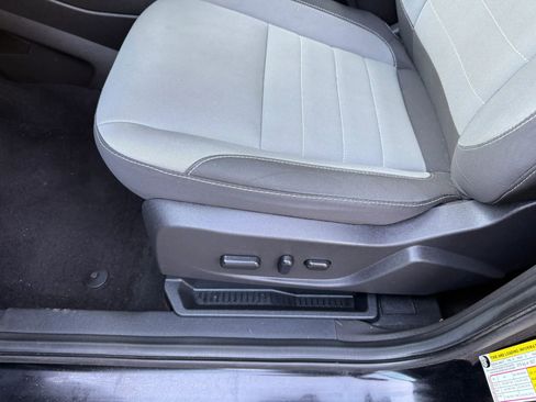 Used 2016 Ford Escape SE AWD/4WD image 35