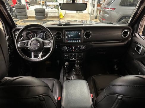 Certified 2023 Jeep Wrangler Sahara w/ Dual Top Group image 11