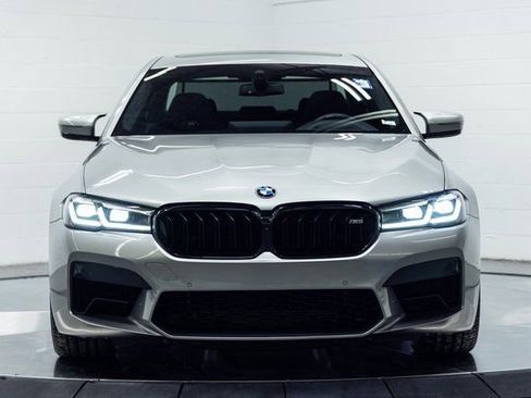 Used 2022 BMW M5 w/ Executive Package image 5