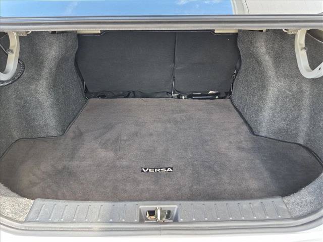 Used 2023 Nissan Versa SV FWD image 6