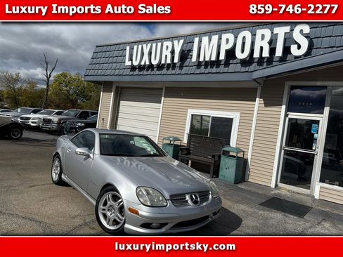 Used 2004 Mercedes-Benz SLK 32 AMG w/ Lighting Pkg image 1