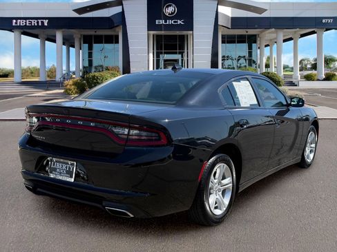 Used 2023 Dodge Charger SXT RWD image 3