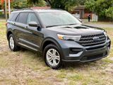 Used 2022 Ford Explorer XLT image 3