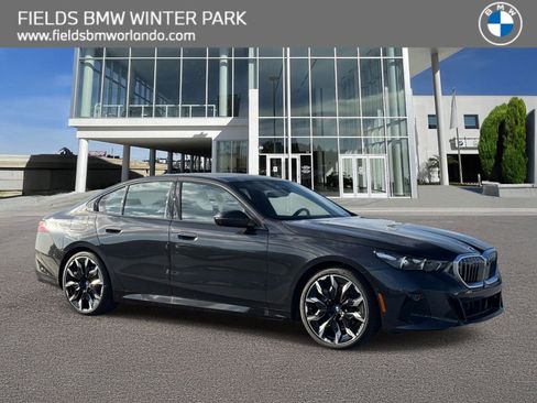 New 2026 BMW 530i w/ Executive Package RWD image 1