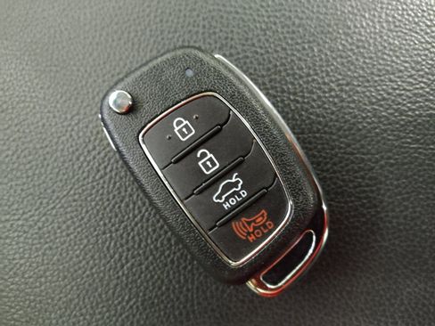 Used 2018 Hyundai Sonata SE image 32