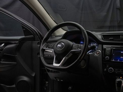 Used 2020 Nissan Rogue Sport SV w/ All-Weather Package image 8