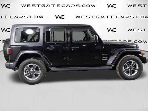 Used 2021 Jeep Wrangler Unlimited Sahara image 42