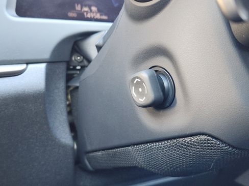 Used 2024 Lexus RZ 450e Premium image 26